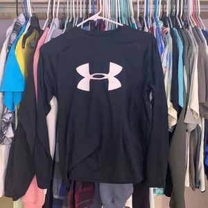 Youth black Under Armor long sleeve athletic shirt